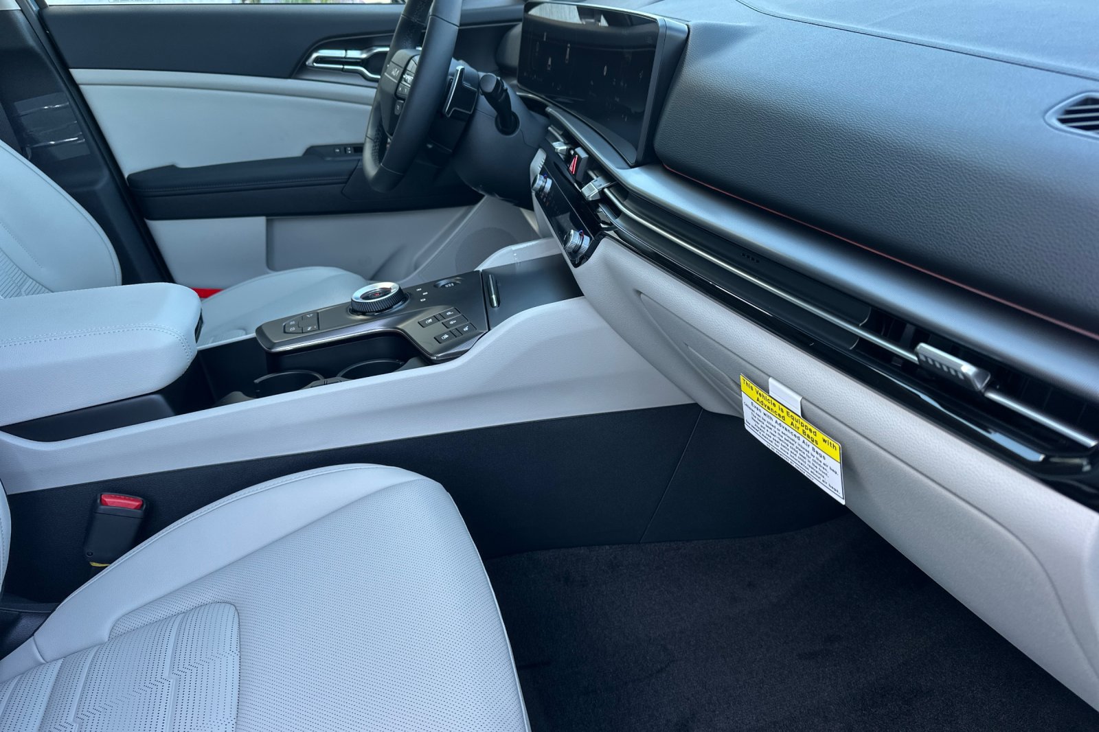 New 2027 Kia Sportage SX Prestige AWD/4WD image 16