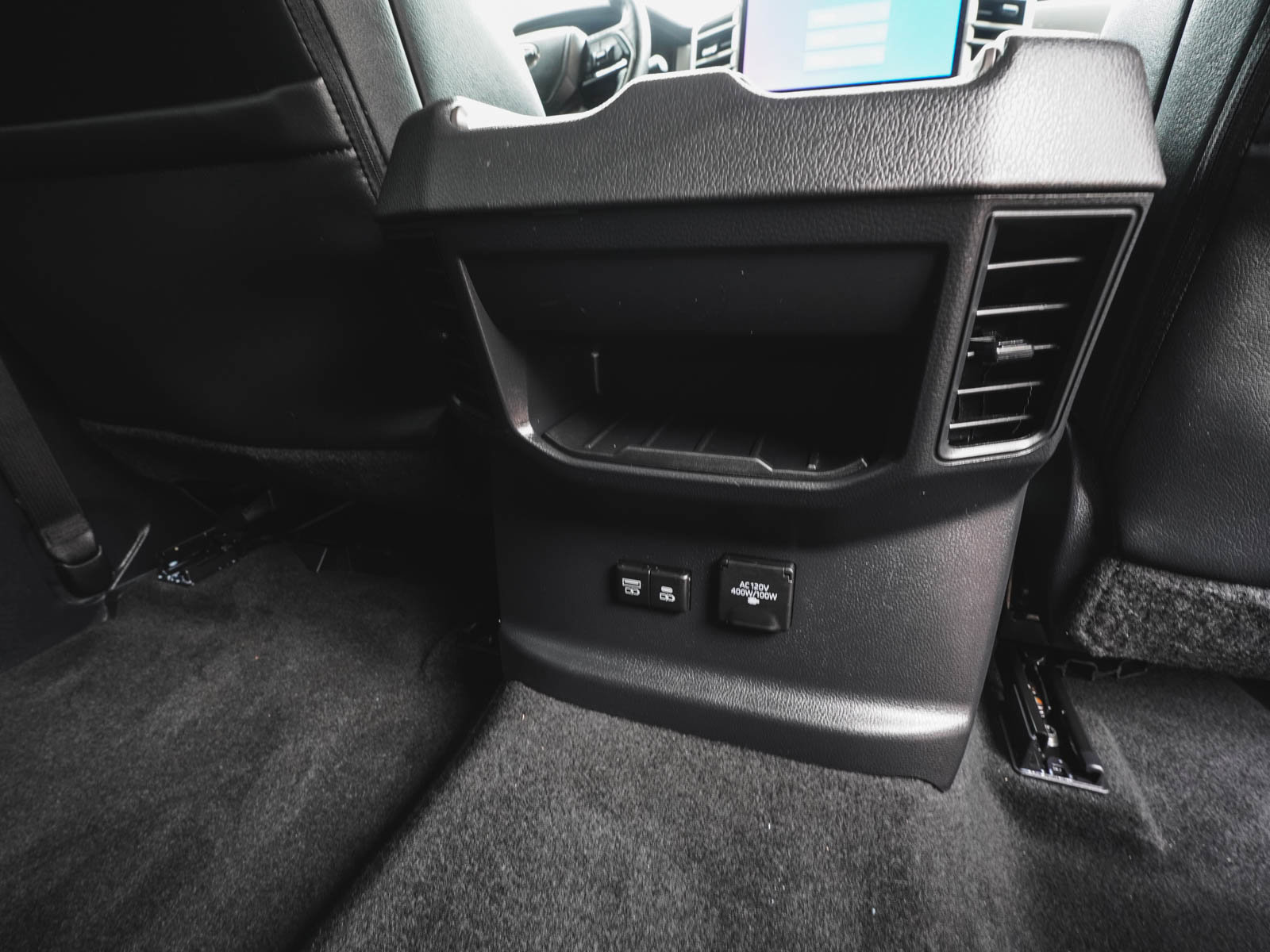 Used 2024 Toyota Tundra Limited image 40