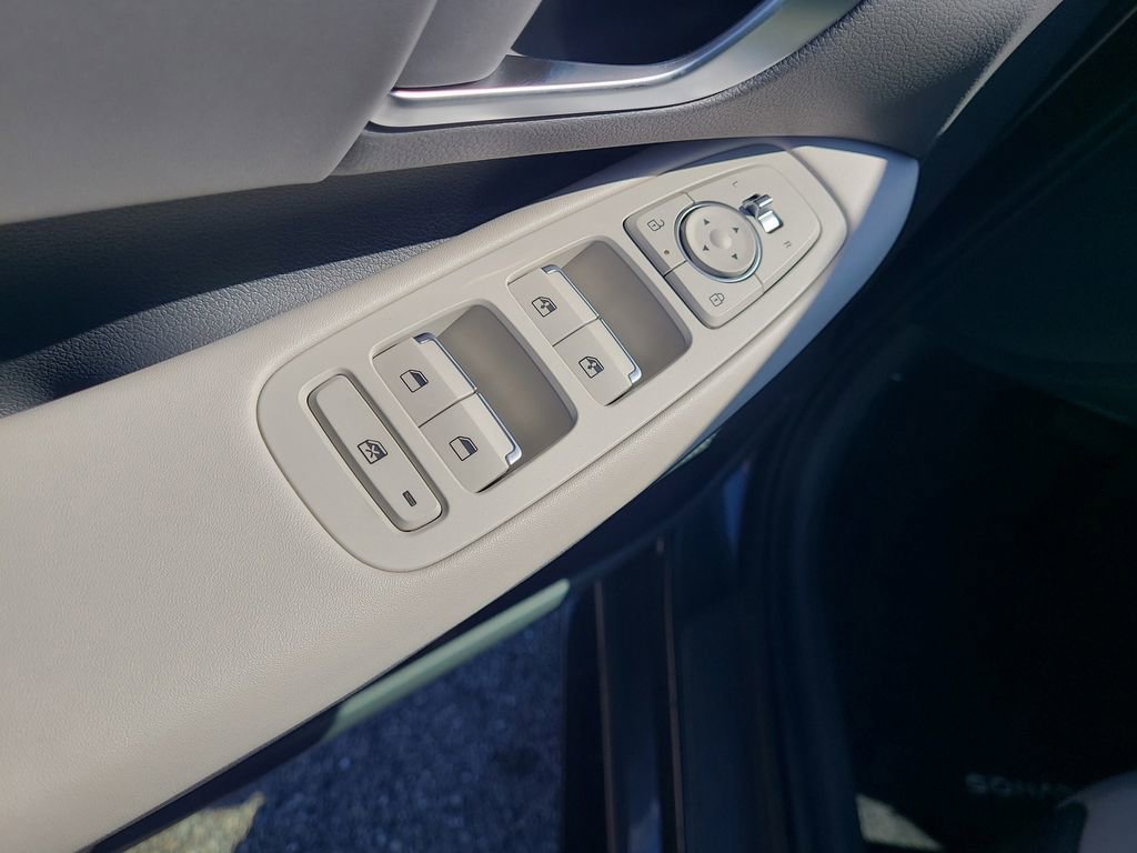 New 2025 Hyundai Sonata SEL image 12