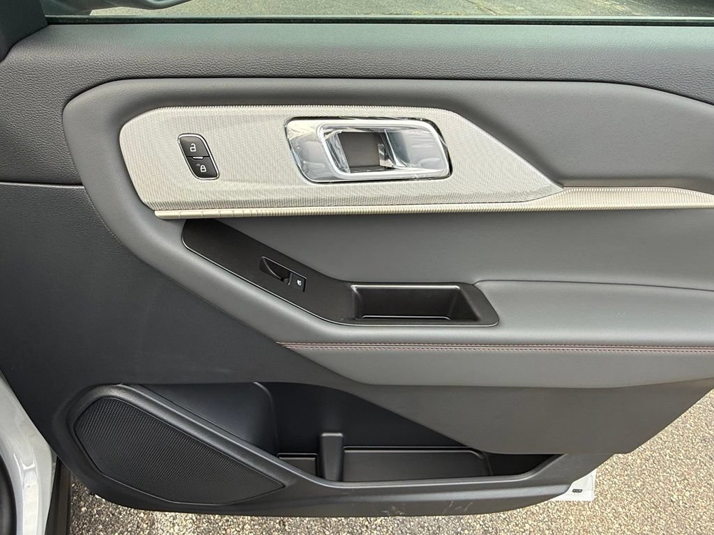 New 2027 Ford Explorer Active AWD/4WD image 24