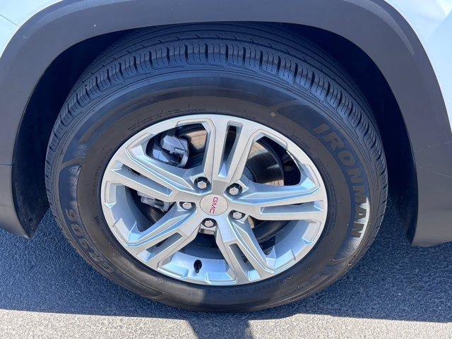 Used 2024 GMC Terrain SLE FWD image 10