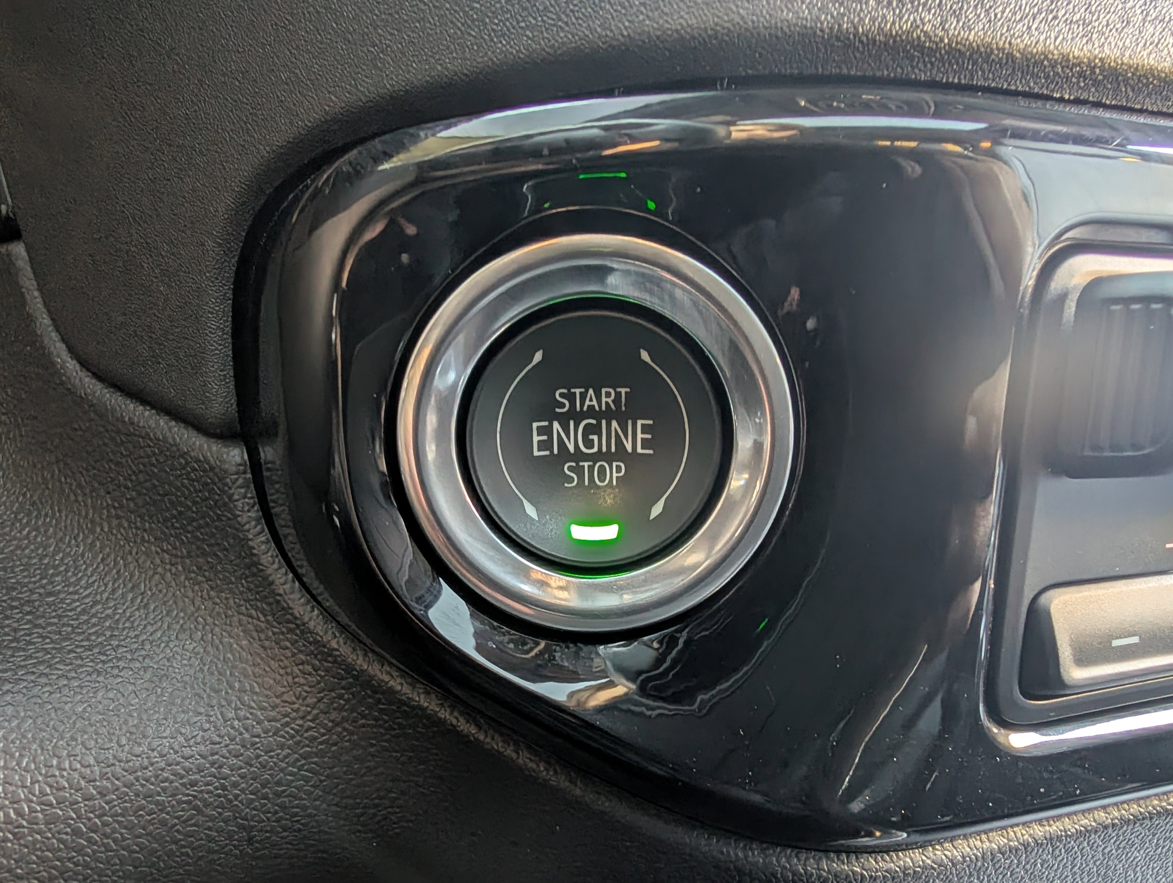 Used 2024 Chevrolet Silverado 1500 LT Trail Boss w/ LT Trail Boss Premium Package image 35