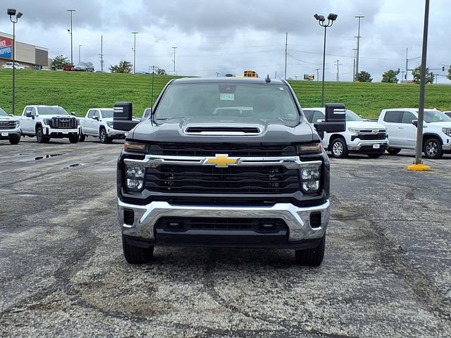 Used 2026 Chevrolet Silverado 2500 LT AWD/4WD image 14