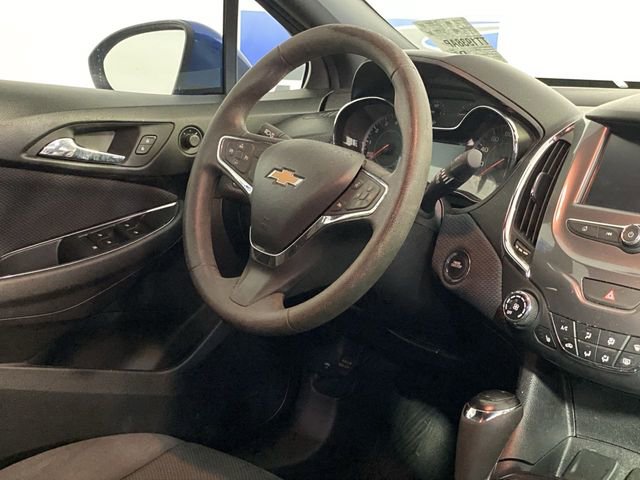 Used 2016 Chevrolet Cruze LT w/ Convenience Package image 10