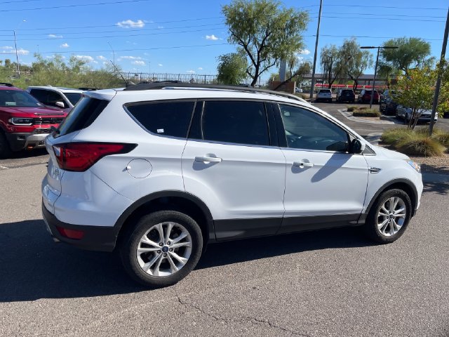 Used 2019 Ford Escape SEL FWD image 5