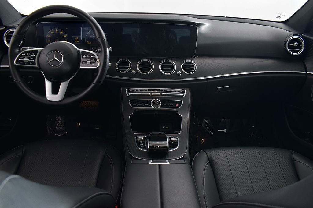 Certified 2020 Mercedes-Benz E 350 4MATIC Sedan image 15