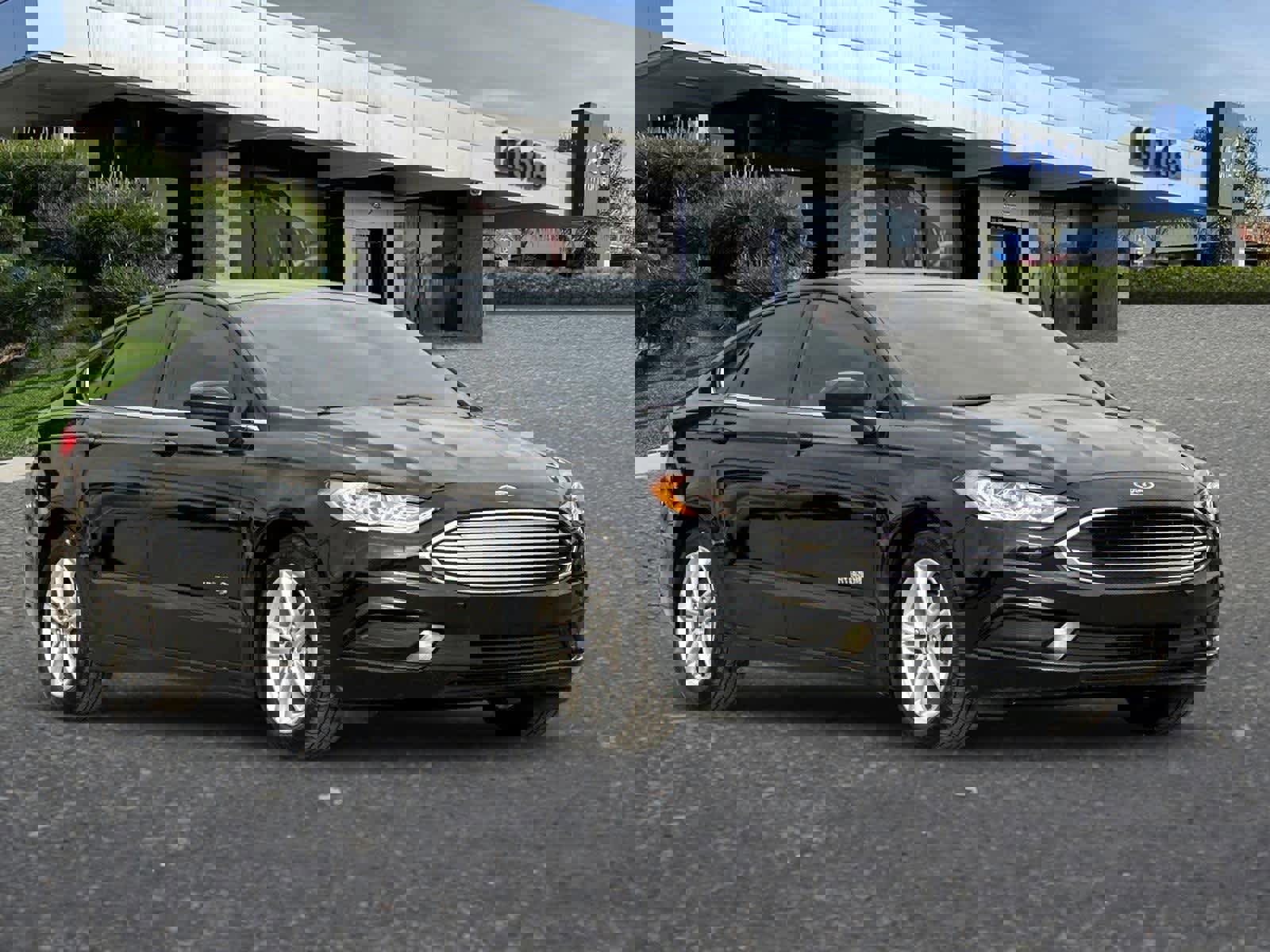 Used 2018 Ford Fusion S image 9