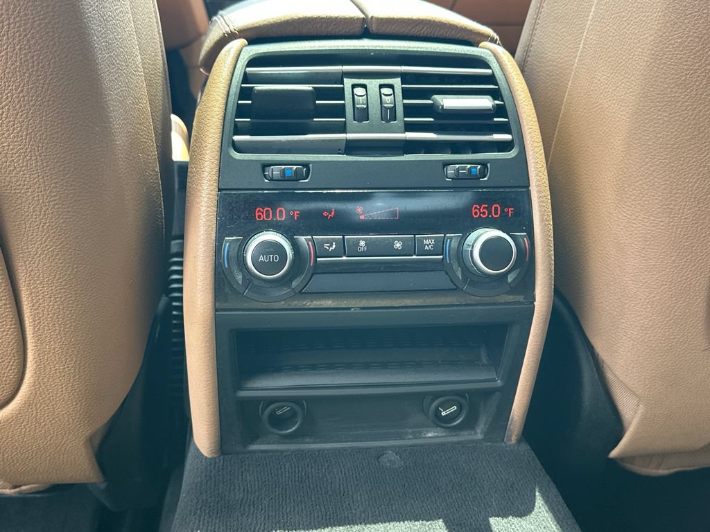 Used 2015 BMW 740Li w/ Executive Package RWD image 22