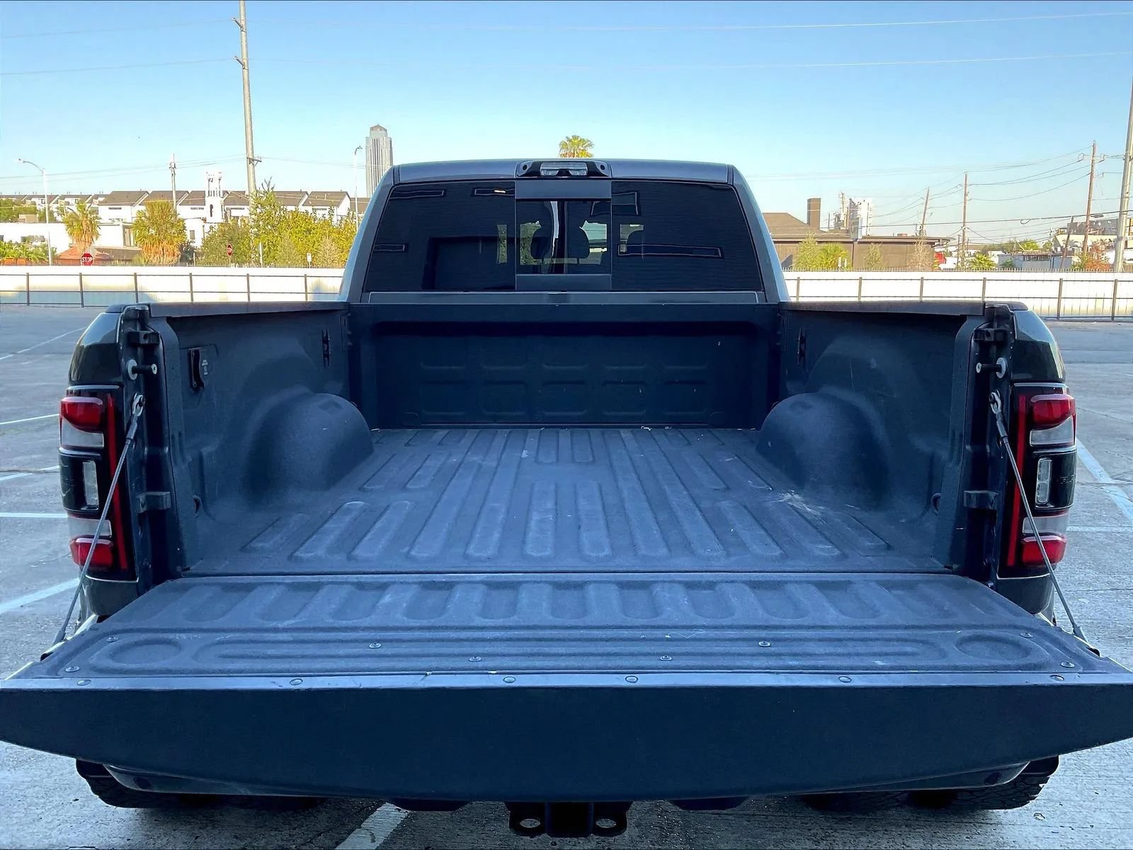 Used 2023 RAM 3500 Laramie w/ Night Edition AWD/4WD image 29