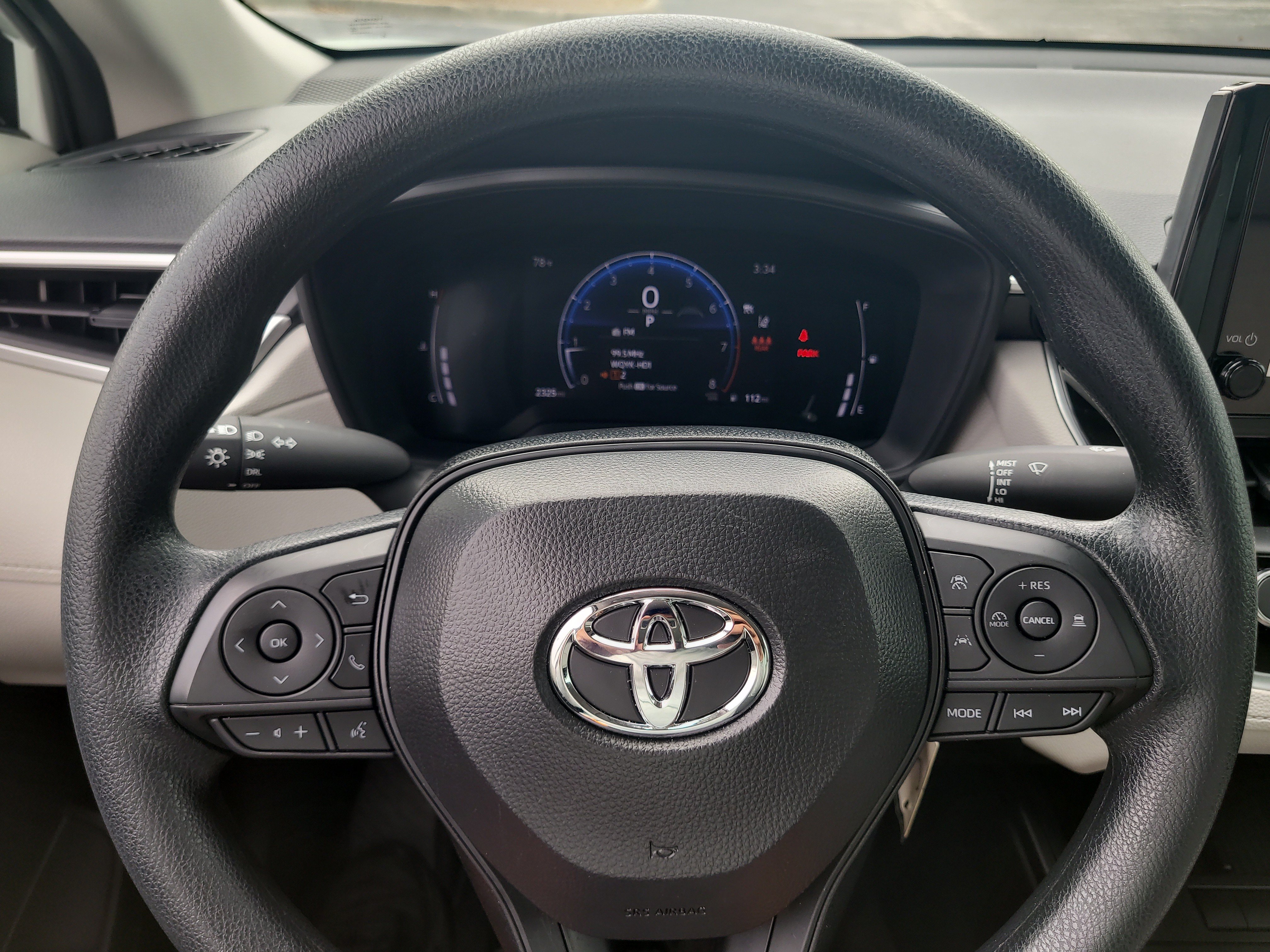Used 2026 Toyota Corolla Cross L FWD image 25
