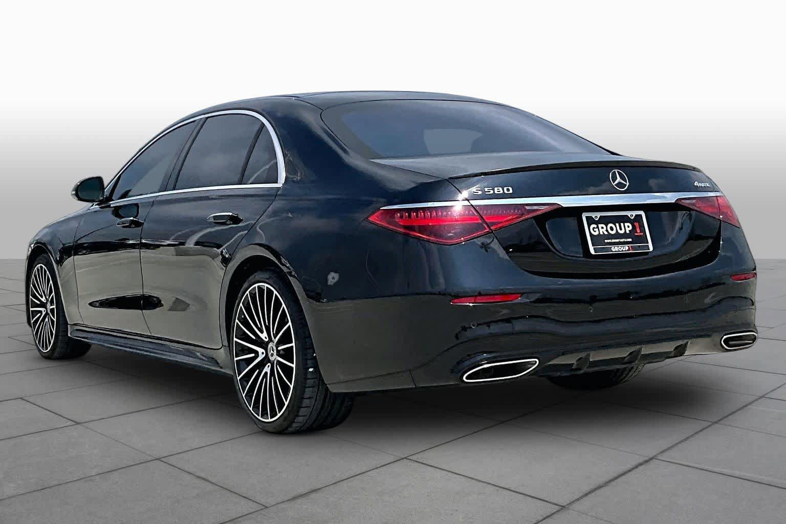 Used 2022 Mercedes-Benz S 580 4MATIC Sedan image 12