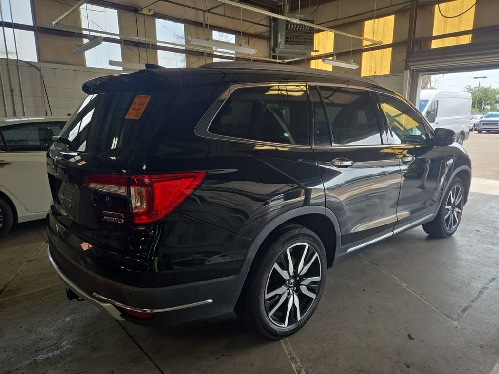 Used 2019 Honda Pilot Touring image 7