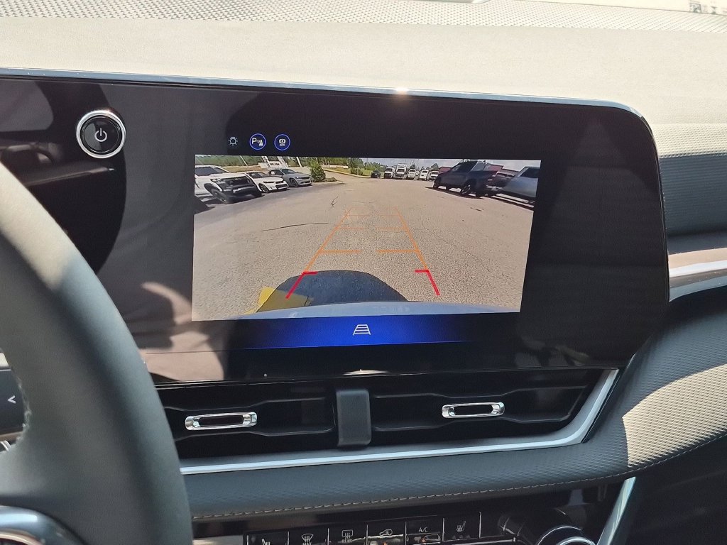 New 2027 Chevrolet Equinox LT FWD image 25