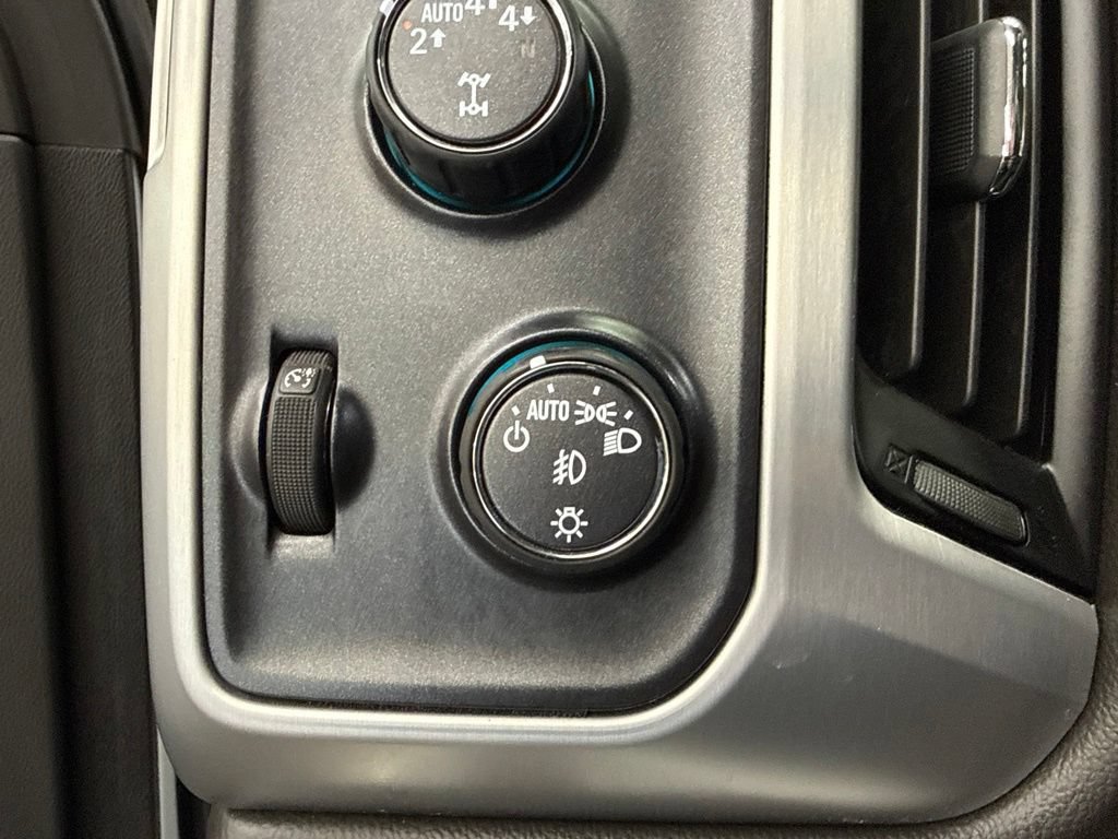 Used 2019 GMC Sierra 1500 SLE w/ SLE Value Package AWD/4WD image 25