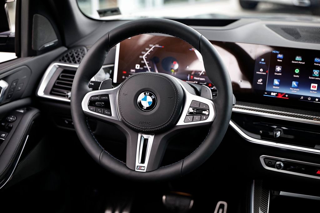 New 2026 BMW X5 M60i w/ Climate Comfort Package image 29