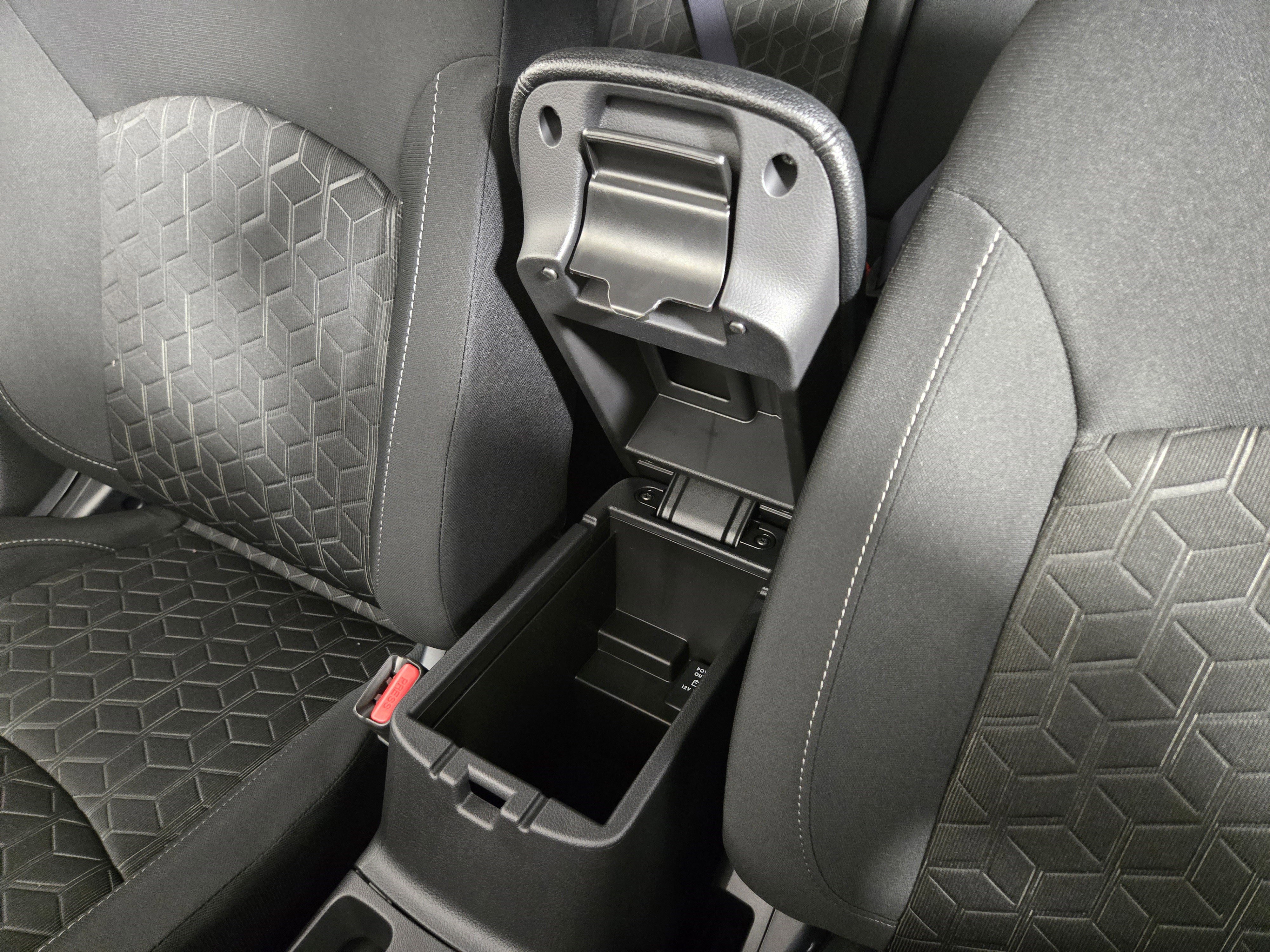 New 2025 Mitsubishi Outlander Sport ES image 24