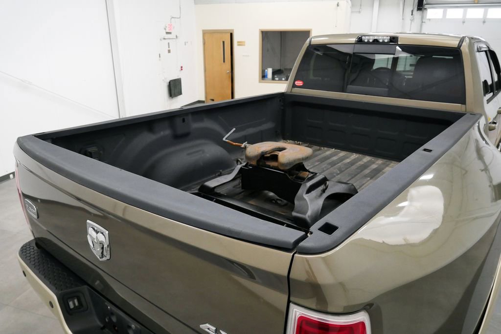Used 2014 RAM 3500 Laramie Longhorn image 37