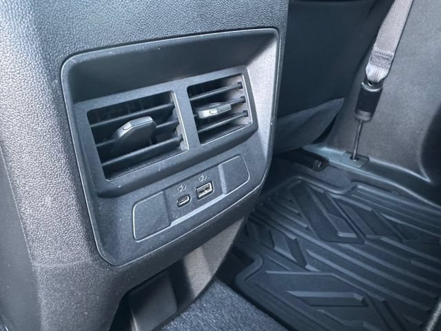 Certified 2025 Chevrolet Colorado Z71 w/ Technology Package AWD/4WD image 30