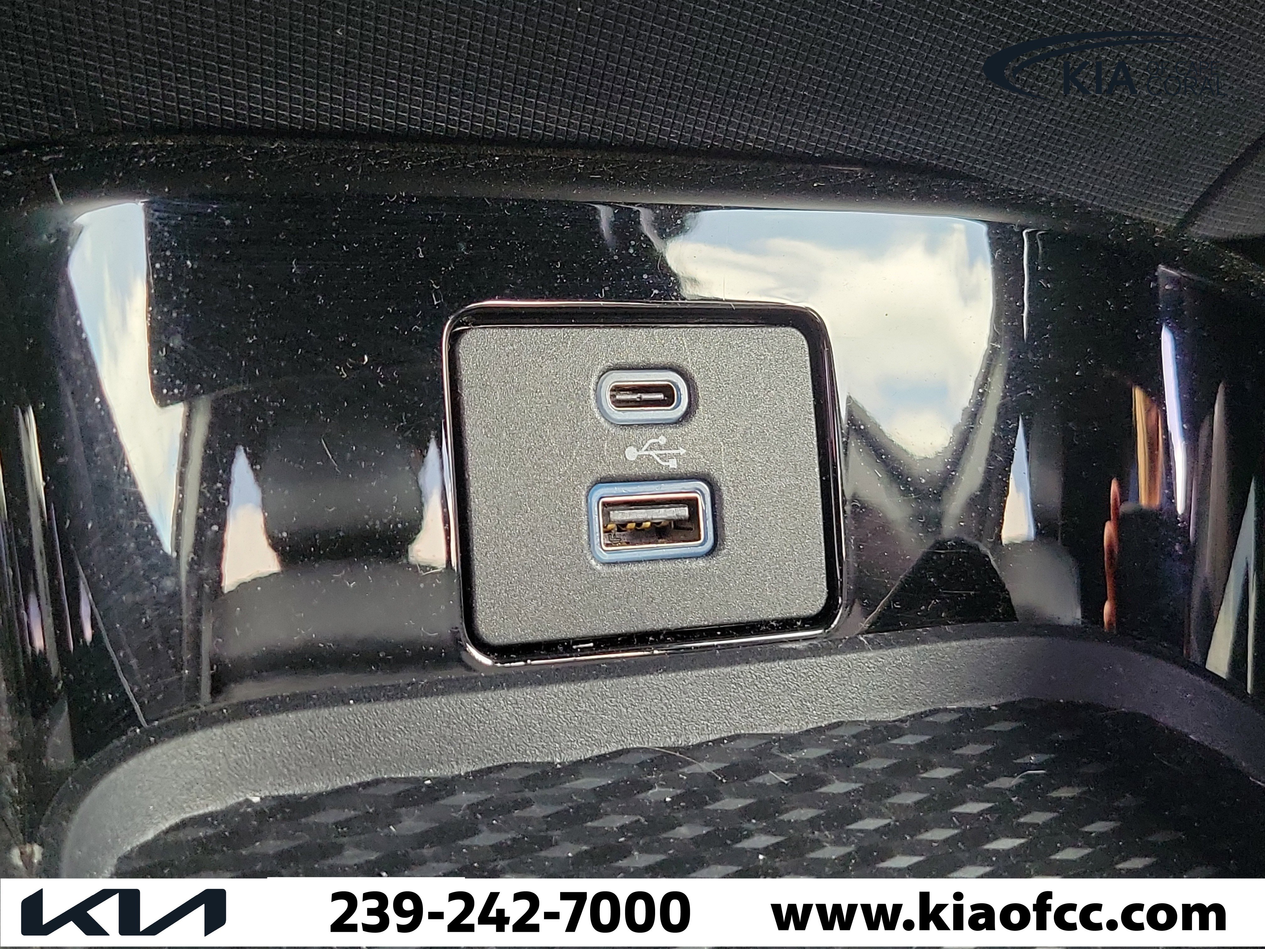 Used 2021 Ford Mustang Mach-E GT w/ GT Performance Edition AWD/4WD image 27