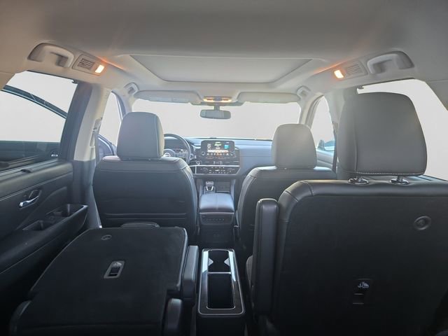 Used 2022 Nissan Pathfinder SL w/ SL Premium Package AWD/4WD image 11