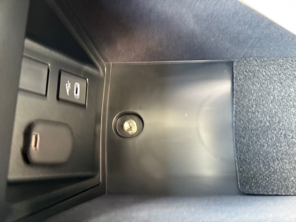 New 2025 Toyota Crown Signia image 41