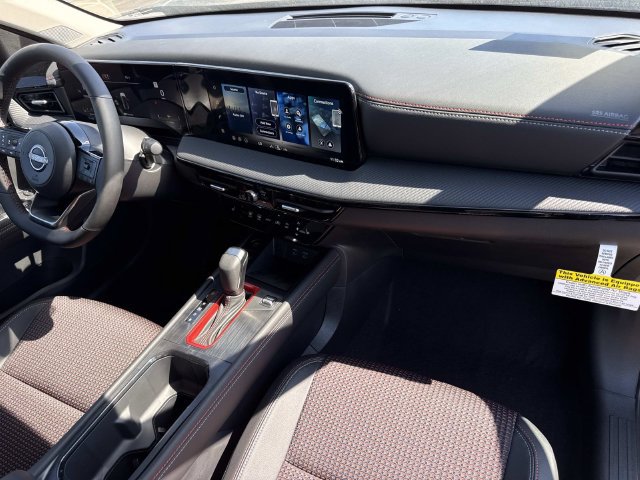 New 2027 Nissan Kicks SR FWD image 15