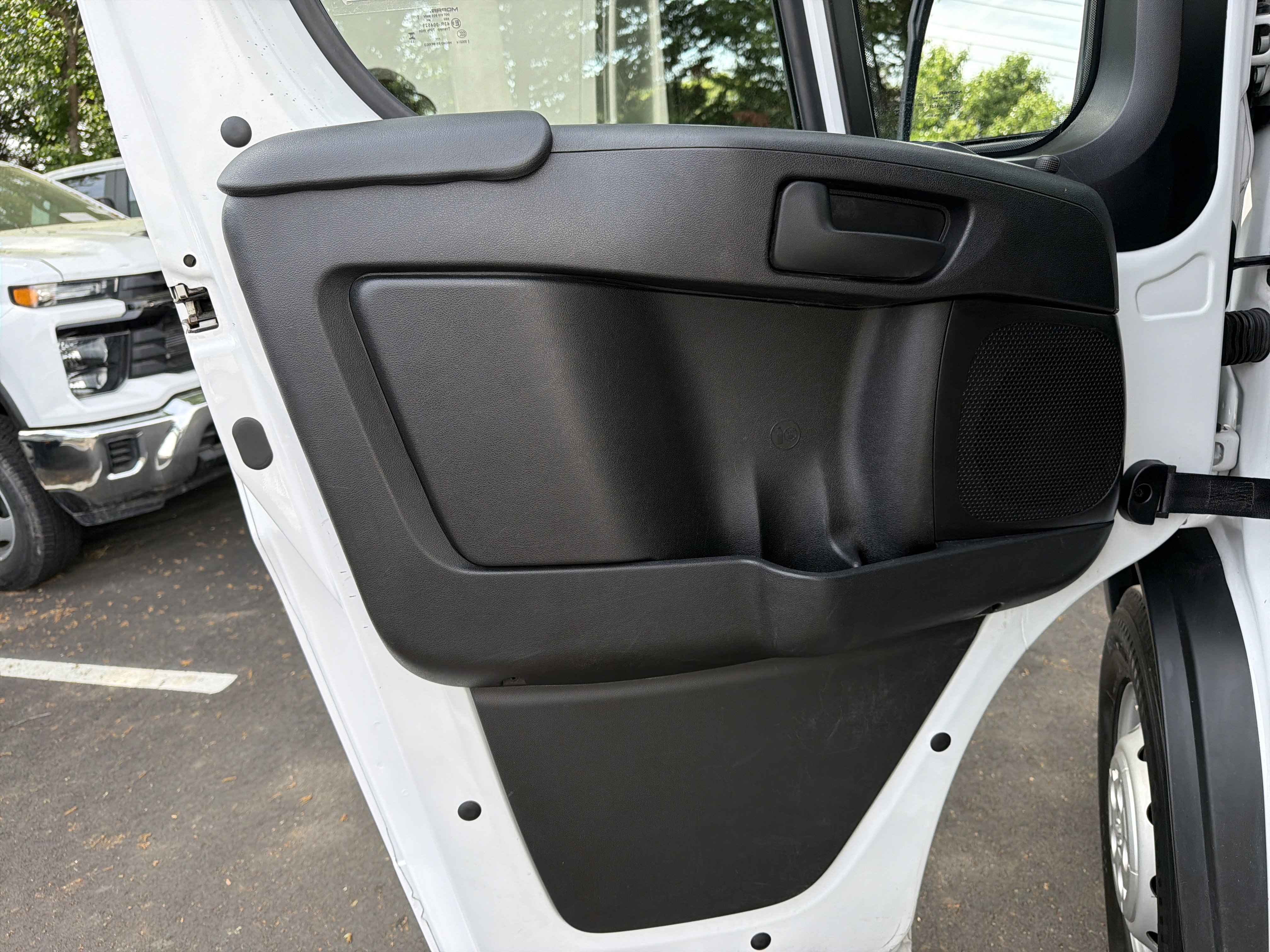 Used 2023 RAM ProMaster 2500 image 14