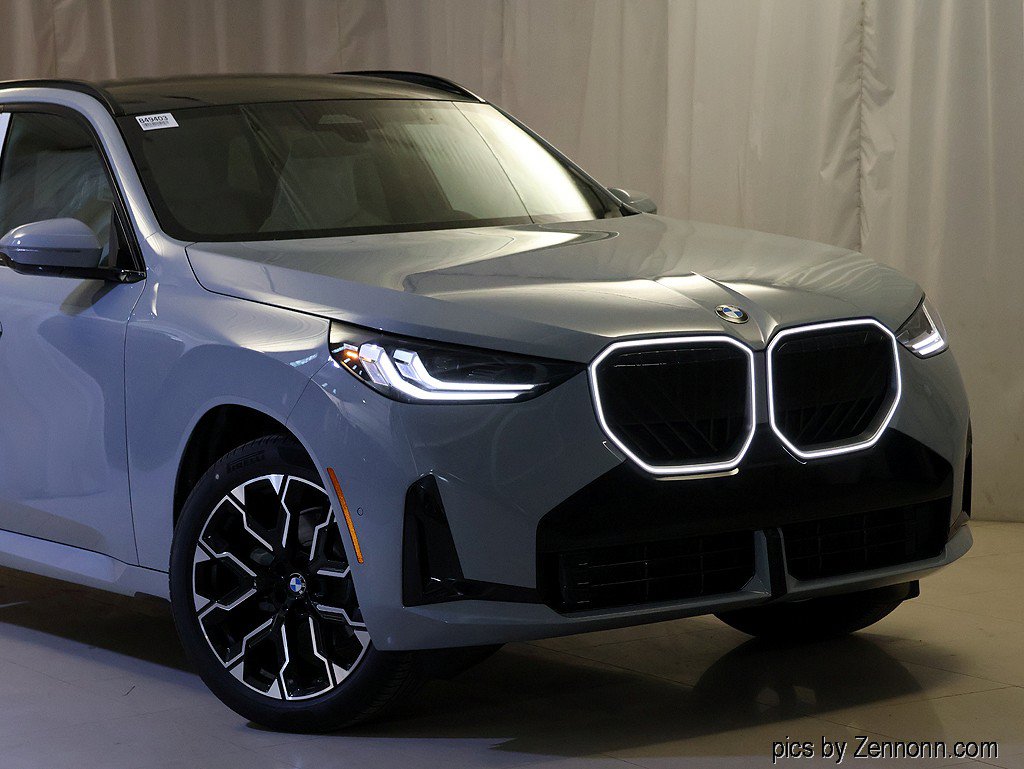 Used 2026 BMW X3 xDrive30i w/ M Sport Package AWD/4WD image 2