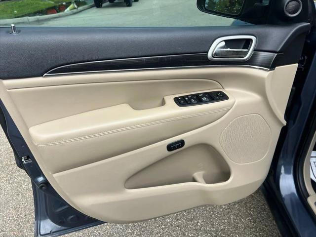 Certified 2019 Jeep Grand Cherokee Limited RWD image 29