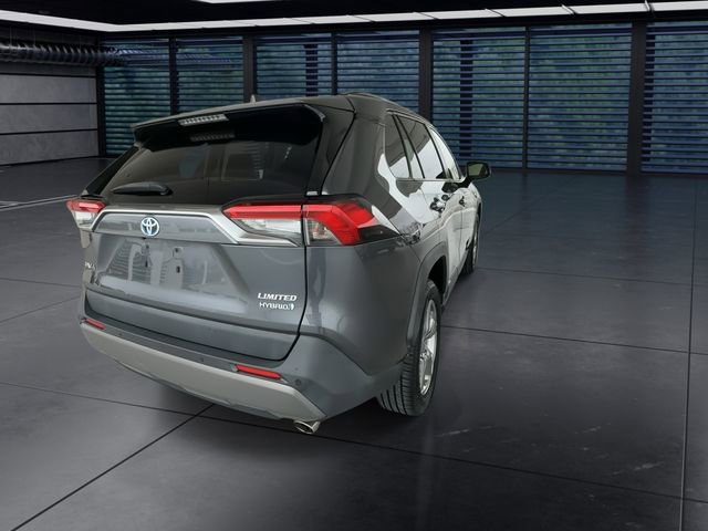 Used 2020 Toyota RAV4 Limited AWD/4WD image 7
