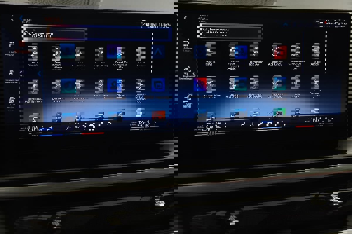 Used 2024 BMW X6 xDrive40i image 43