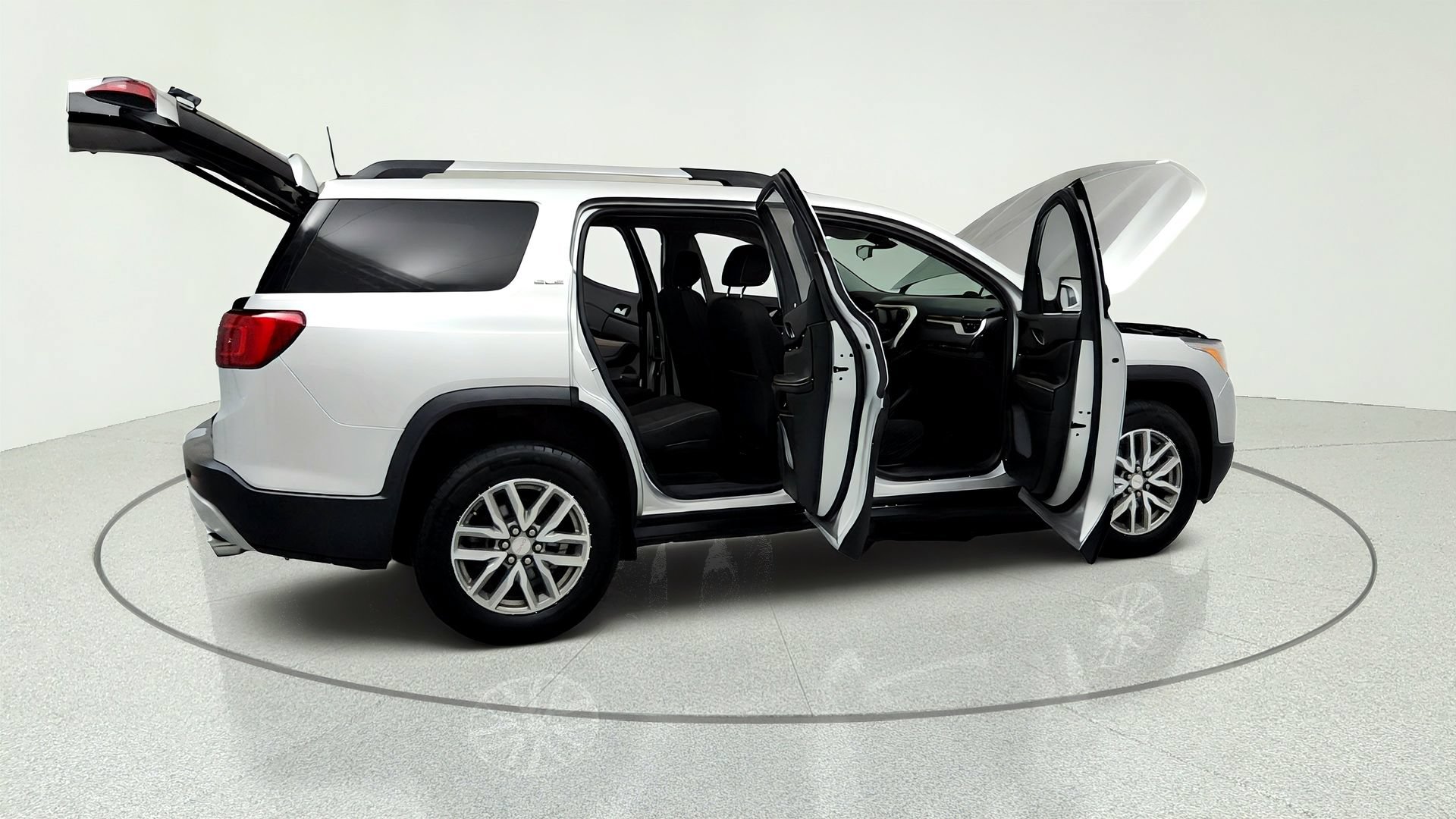 Used 2018 GMC Acadia SLE AWD/4WD image 13