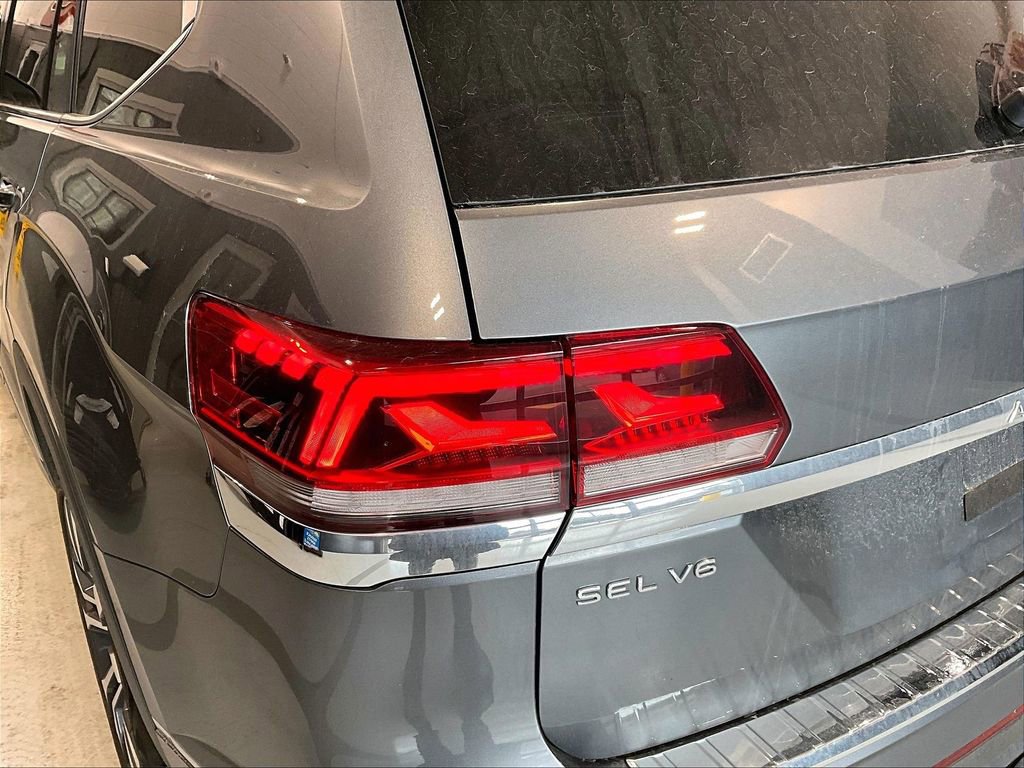 Used 2022 Volkswagen Atlas SEL Premium image 27