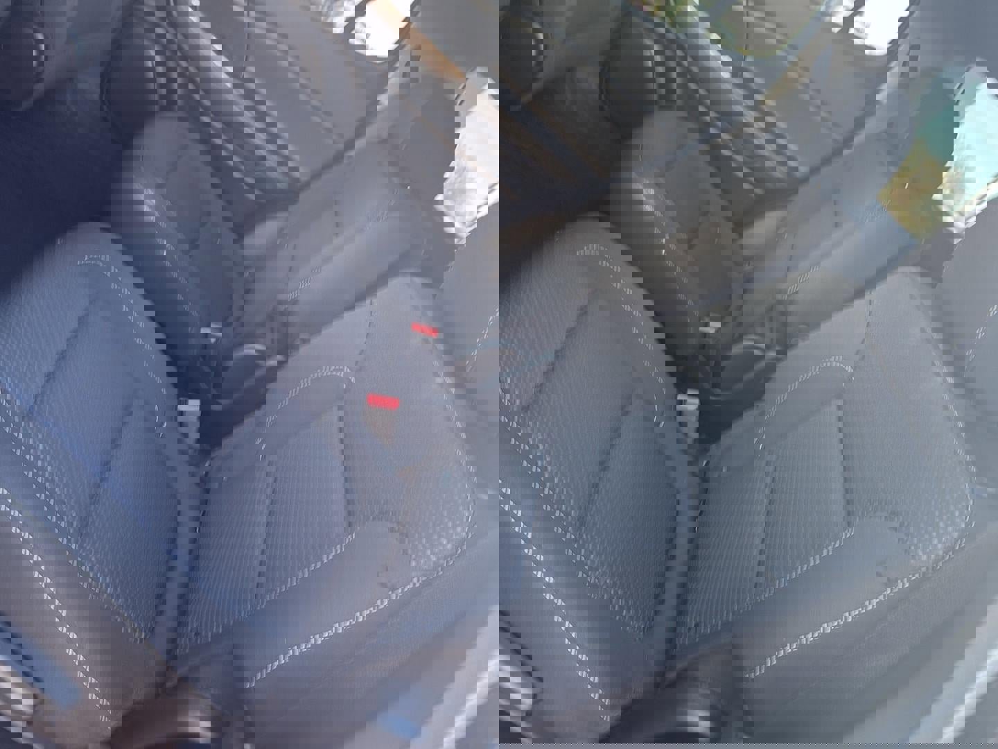 Used 2023 GMC Acadia SLE w/ Driver Convenience Package image 14