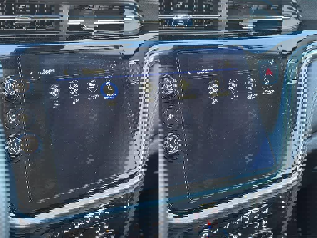 Used 2023 Chevrolet Bolt EUV LT w/ Convenience Package image 17