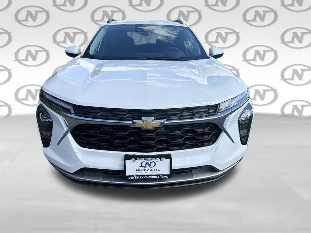 New 2026 Chevrolet Trax LT w/ LT Convenience Package FWD image 16