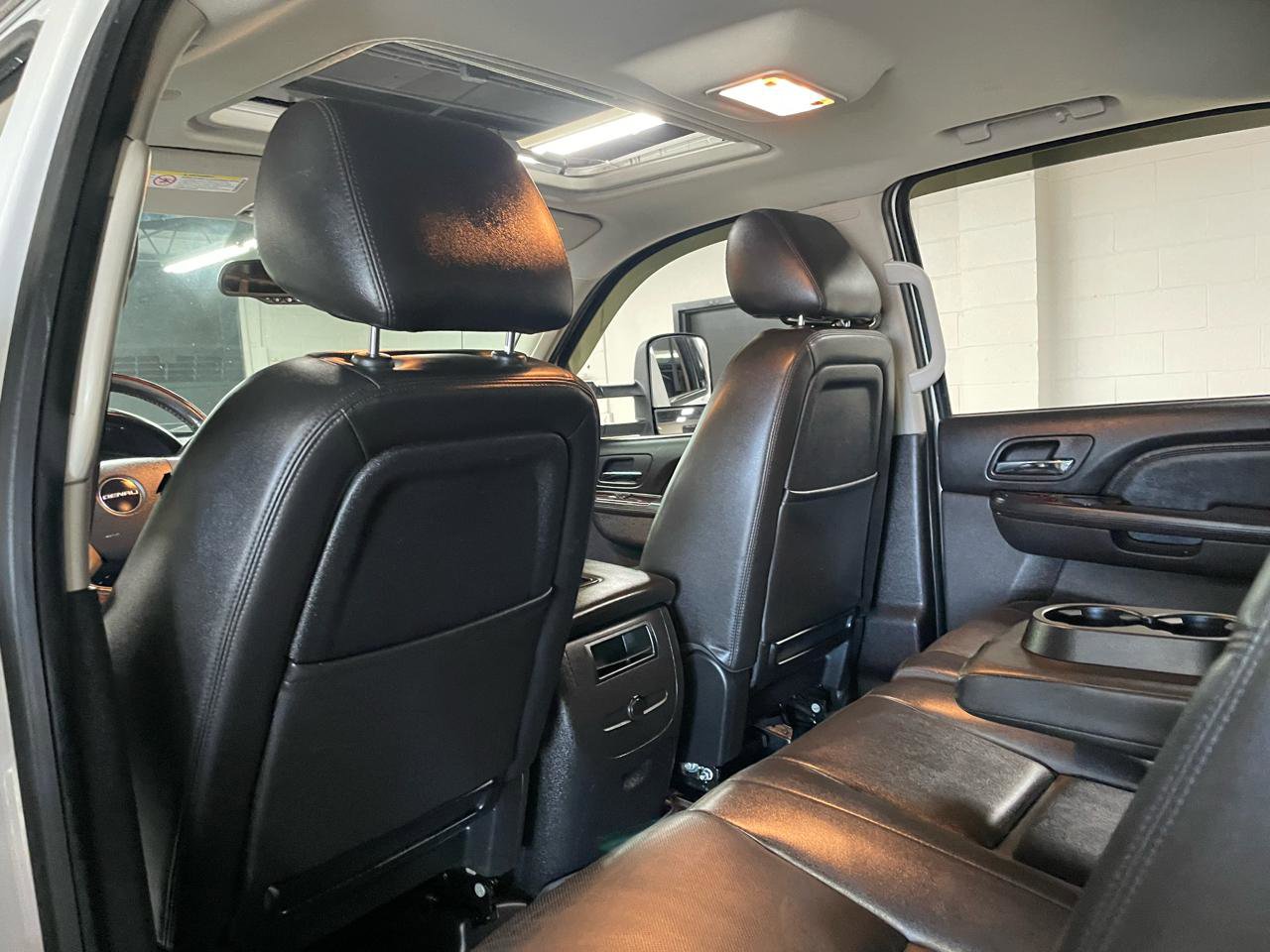 Used 2013 GMC Sierra 2500 Denali w/ Suspension Package, Off-Road image 14