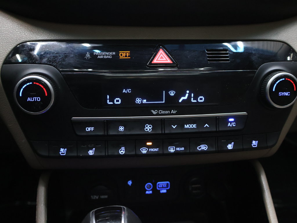 Used 2021 Hyundai Tucson Ultimate w/ Cargo Package FWD image 24