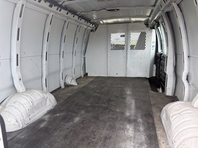 Used 2020 Chevrolet Express 2500 Extended w/ Communications Package RWD image 6