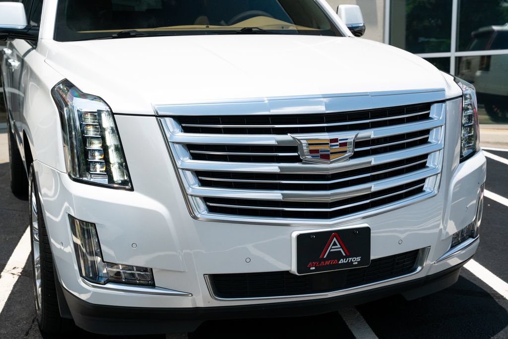 Used 2017 Cadillac Escalade Platinum AWD/4WD image 5