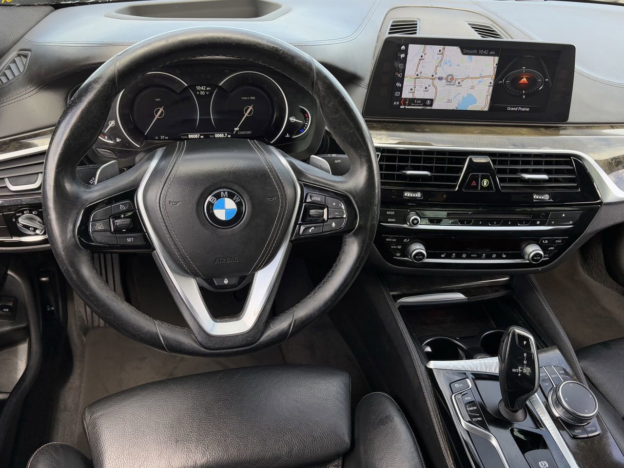 Used 2018 BMW 530i xDrive AWD/4WD image 13
