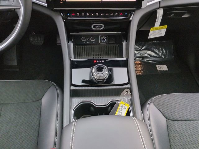 New 2026 Jeep Grand Cherokee Altitude RWD image 17