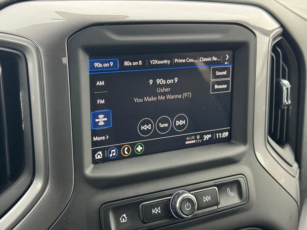 Used 2022 Chevrolet Silverado 1500 Custom image 23