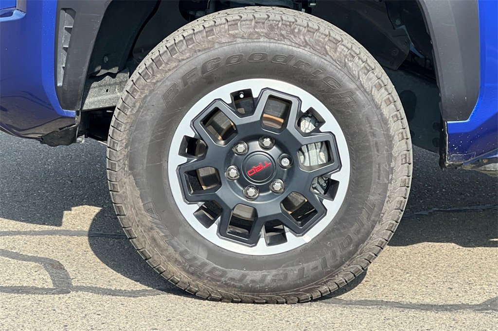 Certified 2024 Toyota Tacoma TRD Off-Road image 28