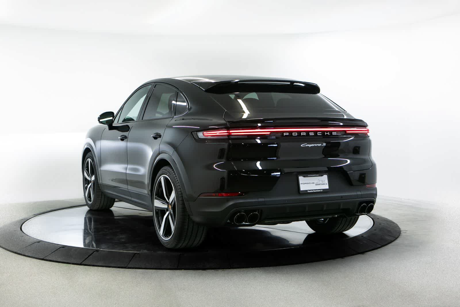 New 2026 Porsche Cayenne S AWD/4WD image 3