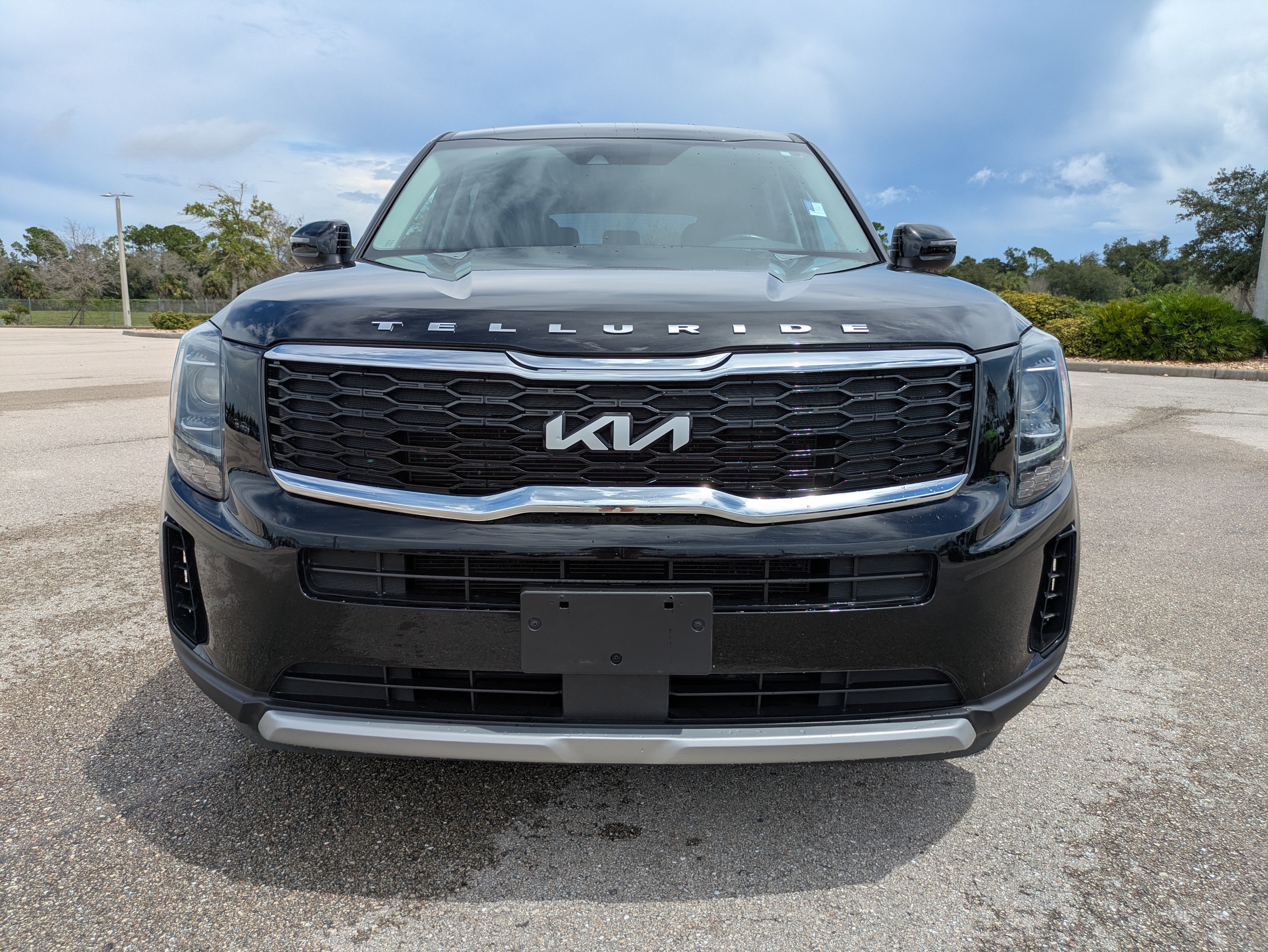 Used 2022 Kia Telluride LX AWD/4WD image 9