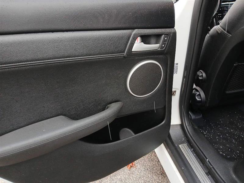 Used 2008 Pontiac G8 w/ Premium Package image 15