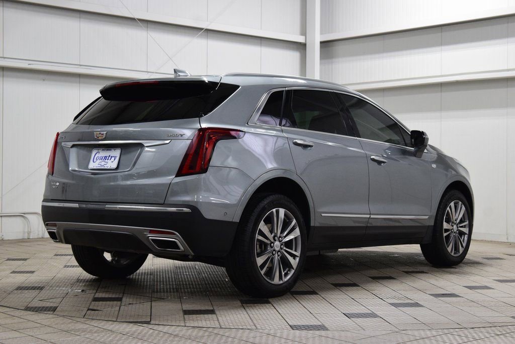 Used 2024 Cadillac XT5 Premium Luxury w/ Technology Package image 8