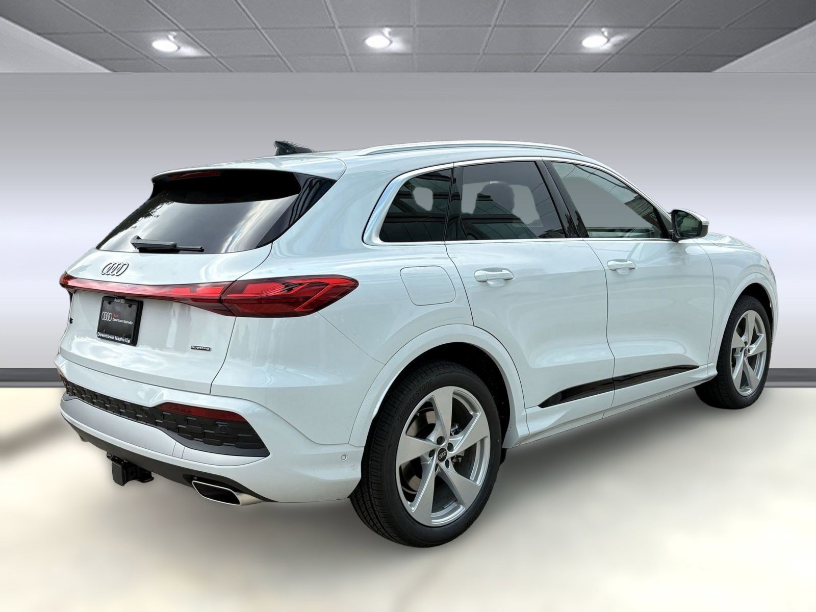 New 2025 Audi Q5 Prestige image 8