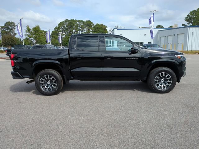 Used 2023 Chevrolet Colorado Z71 image 2